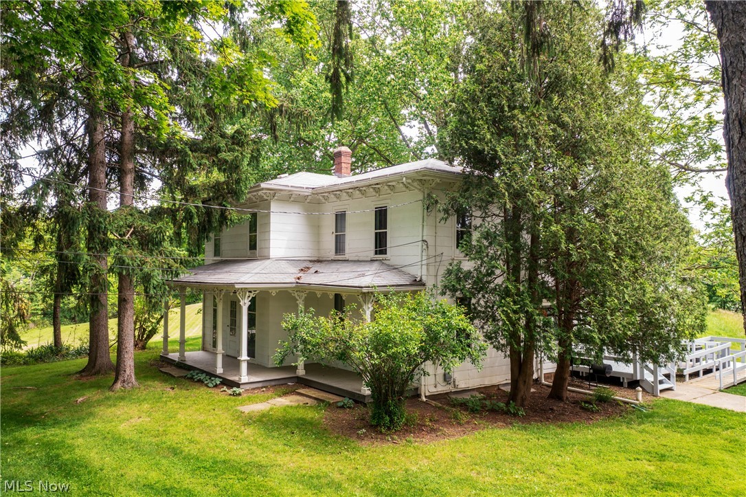 1740 W Comet Road