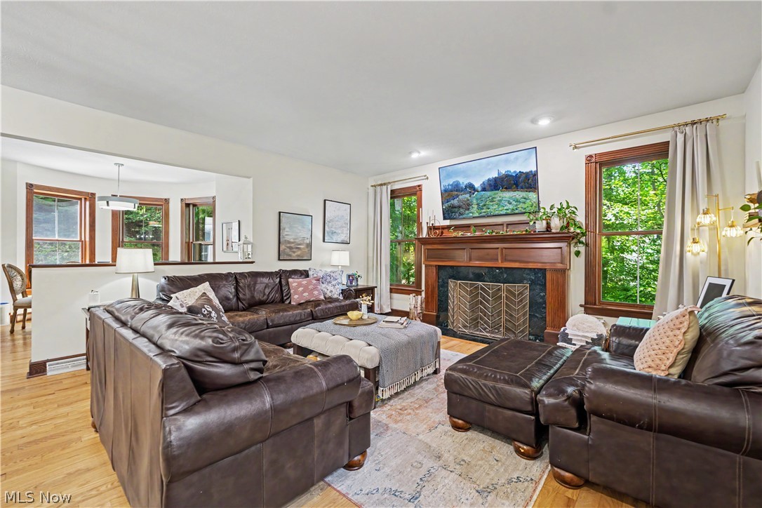 8851 Spring Valley Drive