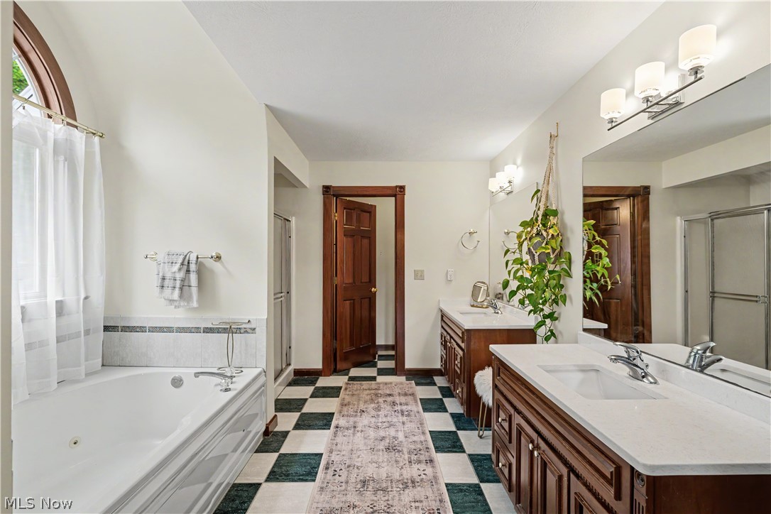 8851 Spring Valley Drive