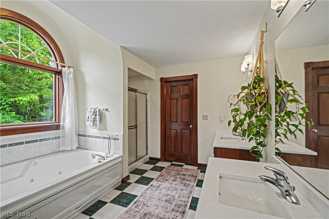 8851 Spring Valley Drive