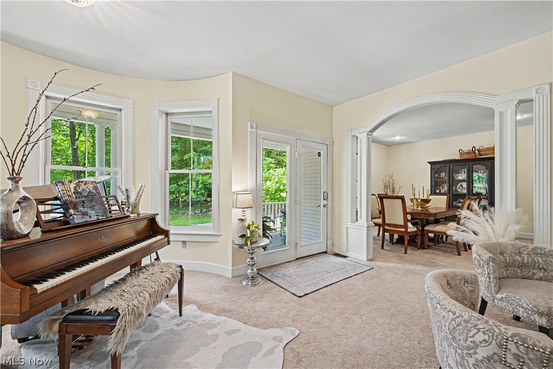 8851 Spring Valley Drive