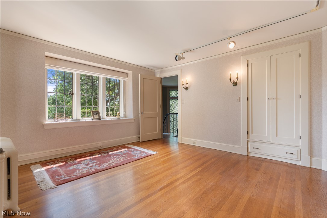 2421 Brentwood Road NW