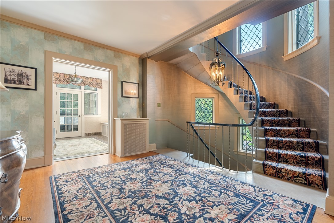 2421 Brentwood Road NW
