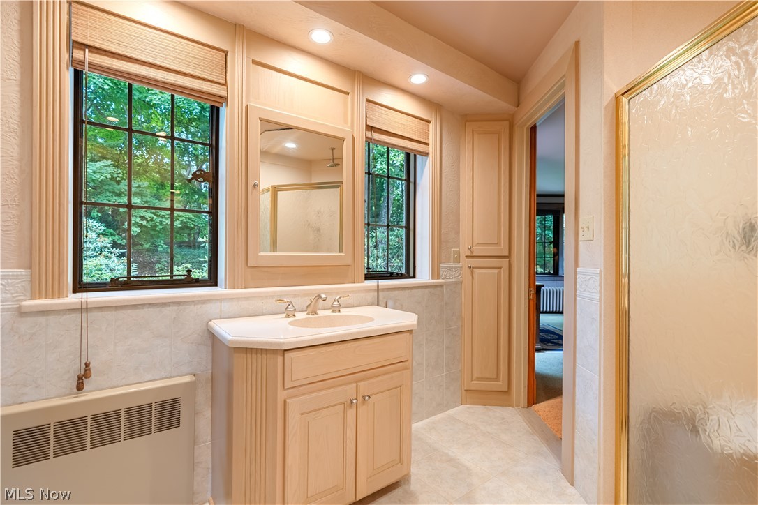 2421 Brentwood Road NW