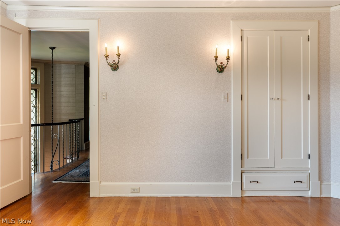 2421 Brentwood Road NW
