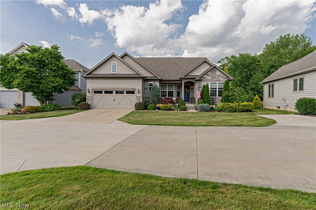 609 Burgess Circle