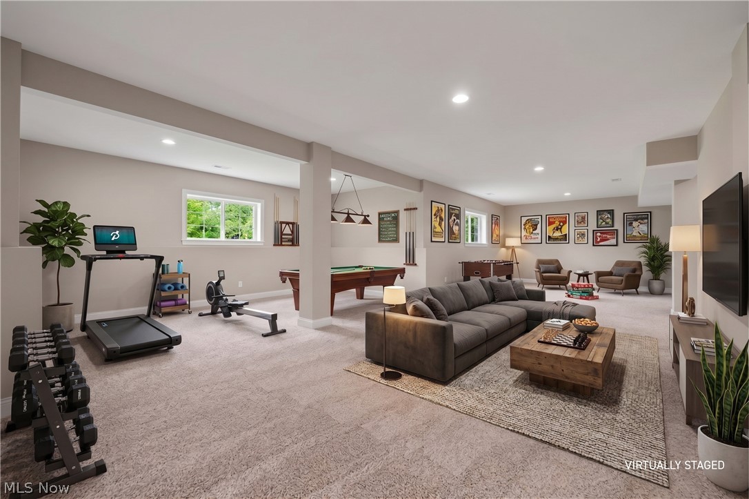 609 Burgess Circle