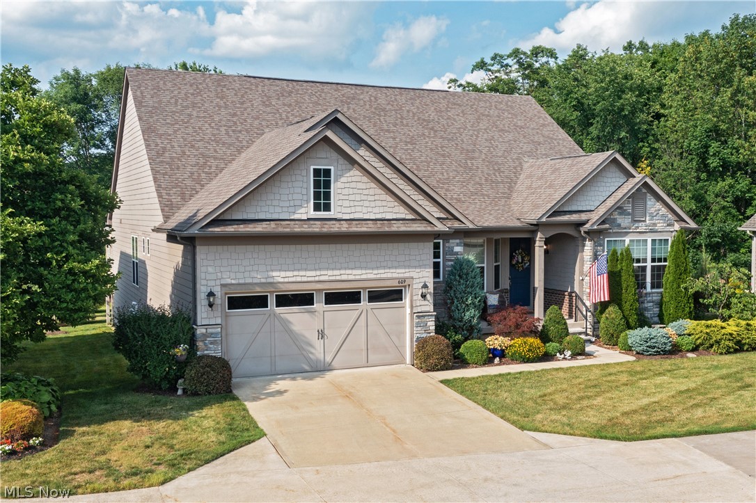 609 Burgess Circle