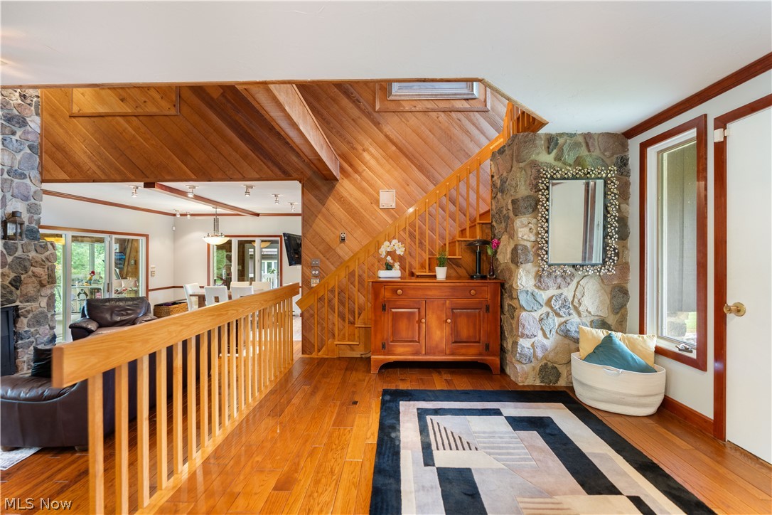 5587 Charleston Road