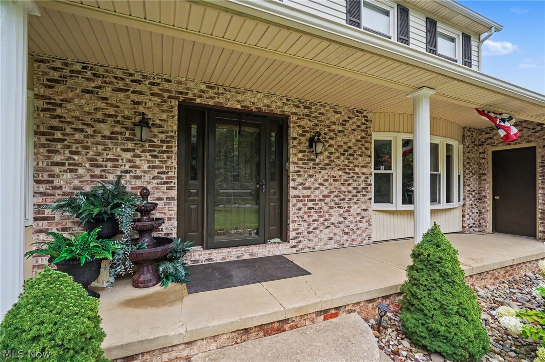 2287 Trares Road
