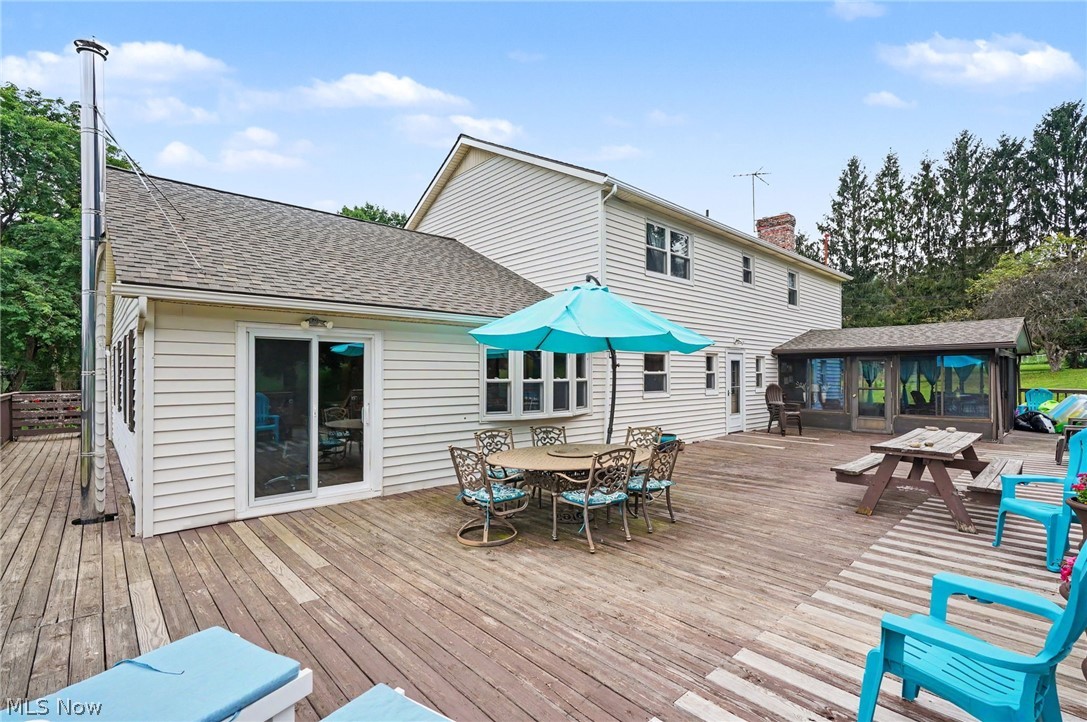 2287 Trares Road