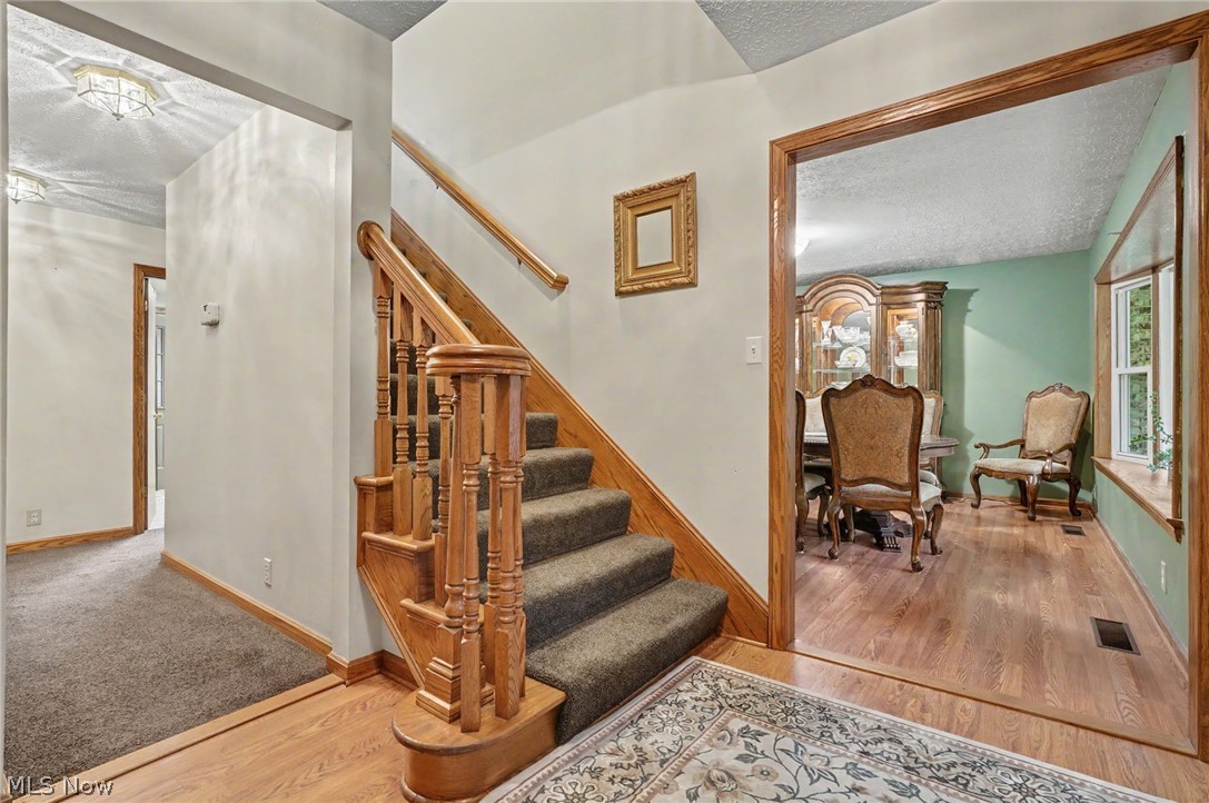 2287 Trares Road