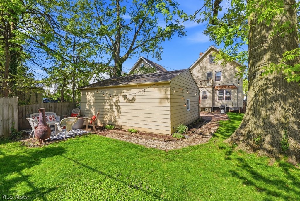 1605 Warren Road