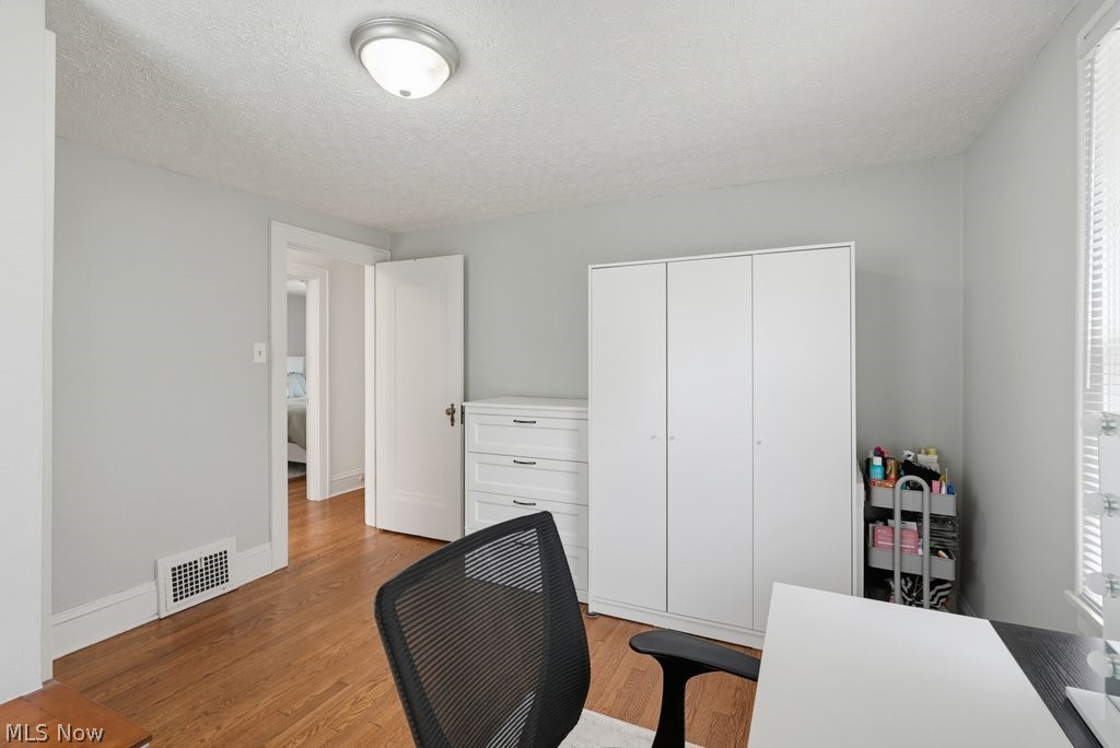 2526 6th Street