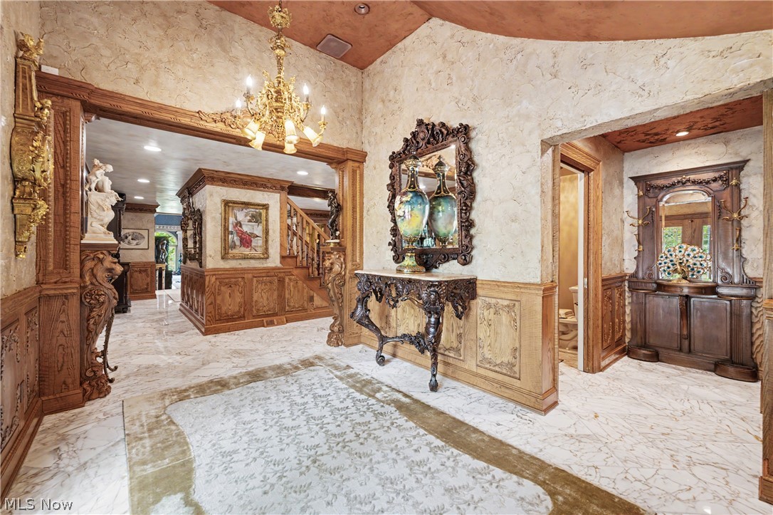3083 Oxbow Road
