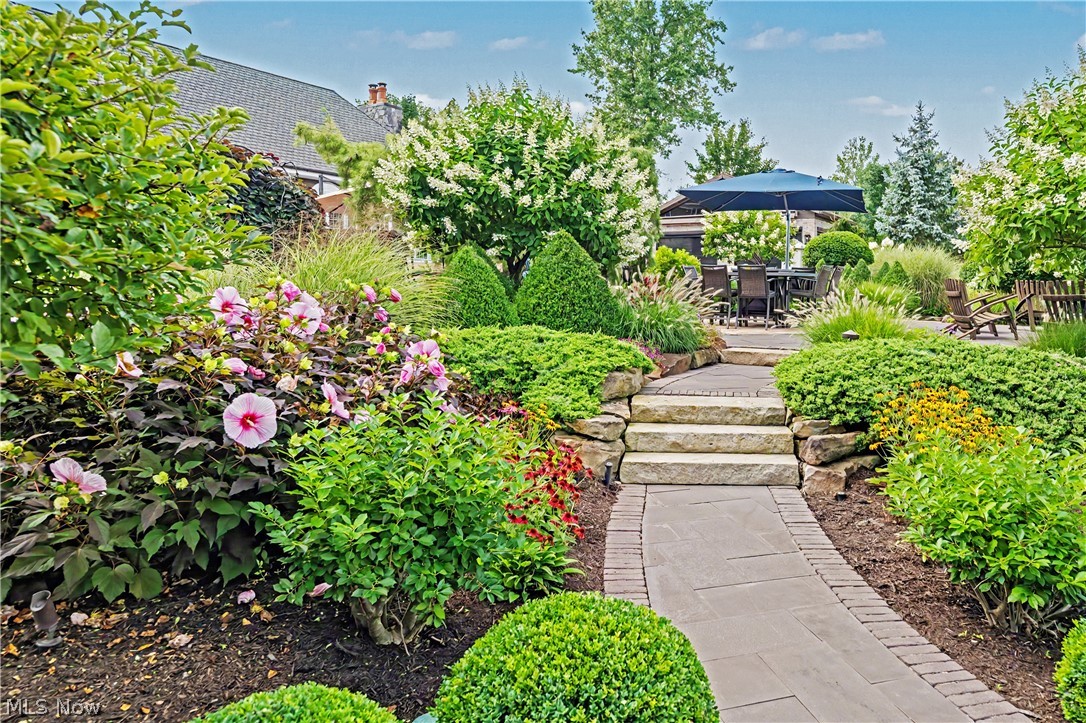 3083 Oxbow Road