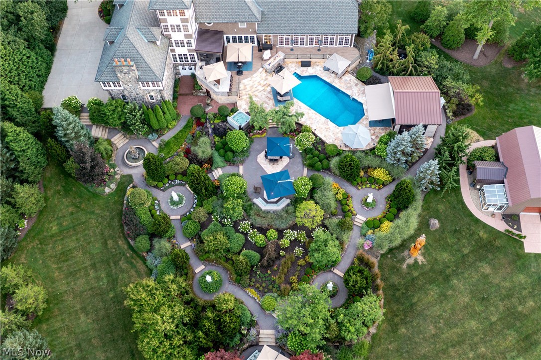 3083 Oxbow Road