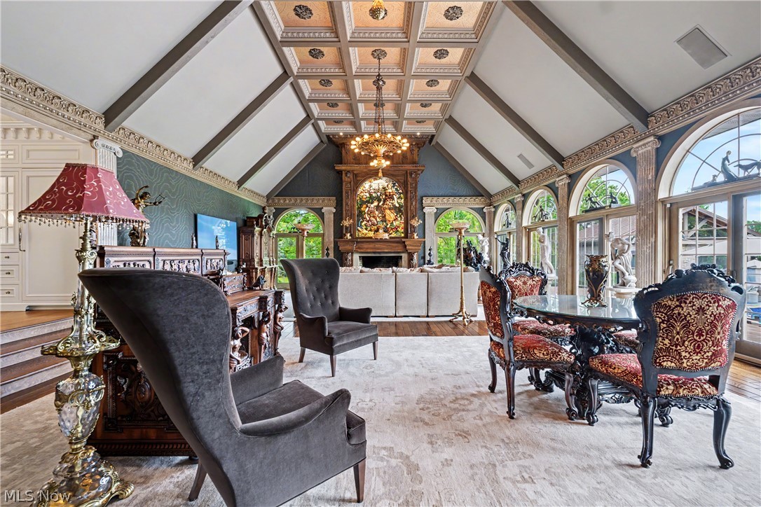 3083 Oxbow Road