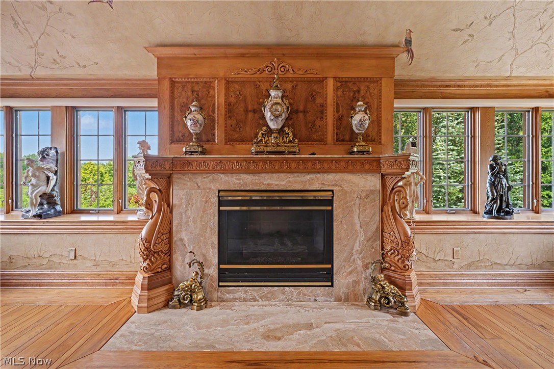 3083 Oxbow Road