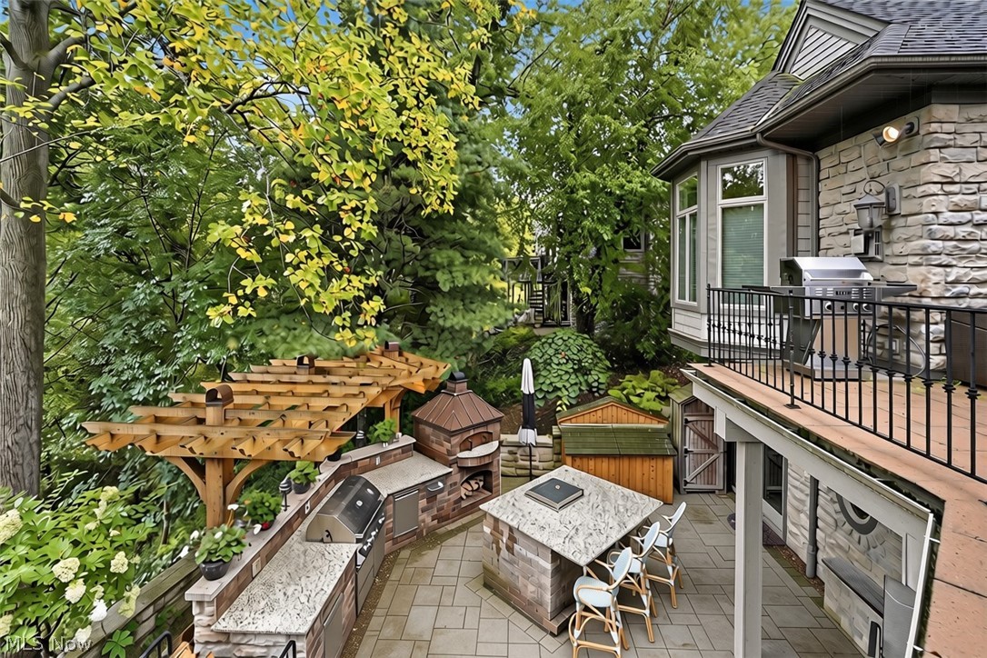 411 Stonebridge Drive