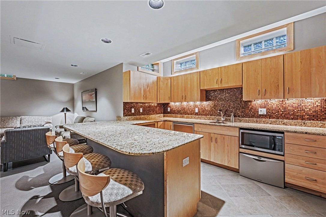 1040 Riverwoods Drive