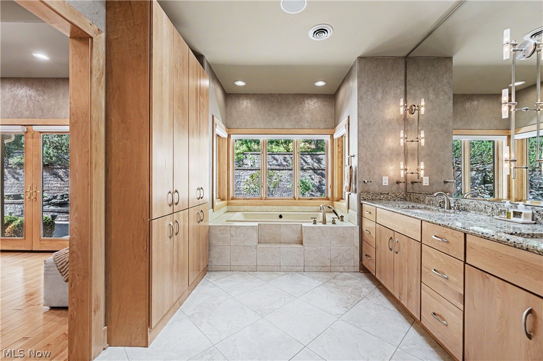 1040 Riverwoods Drive