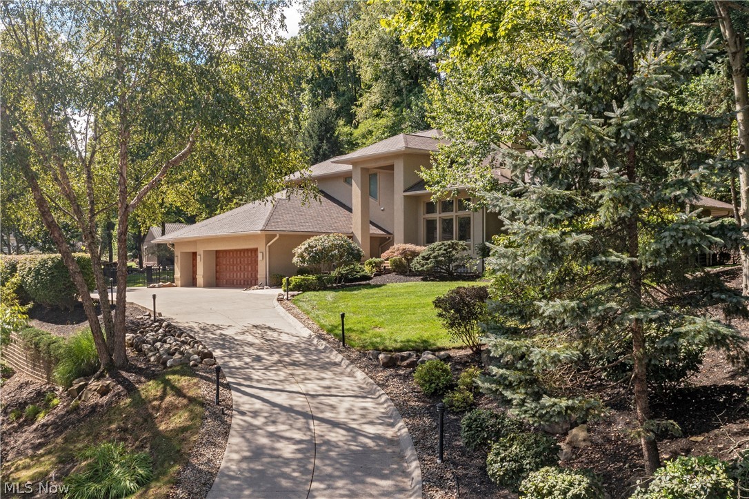 1040 Riverwoods Drive