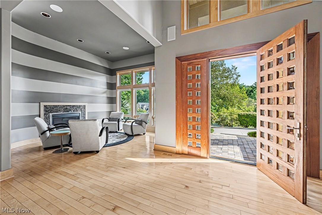 1040 Riverwoods Drive