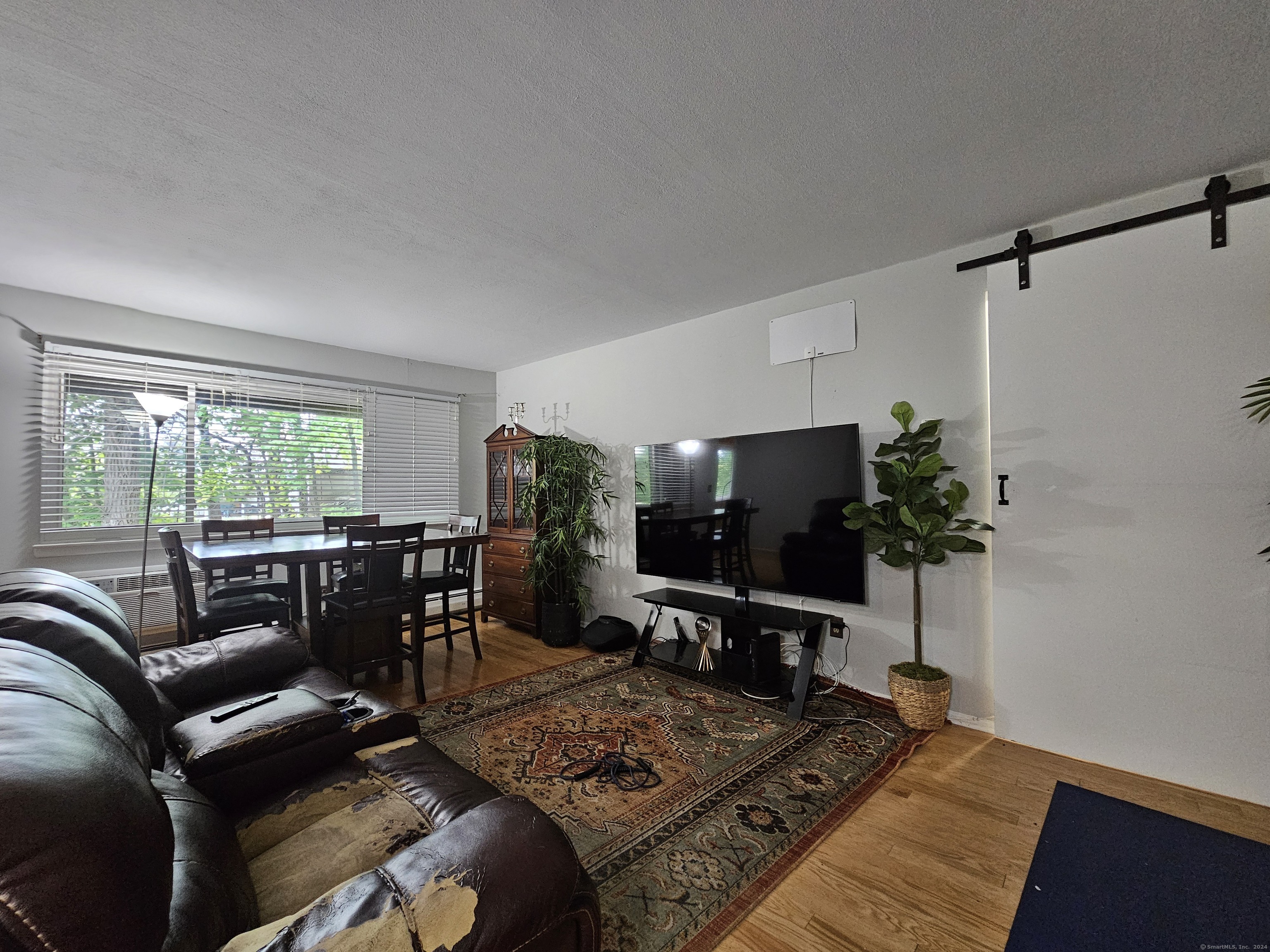 333 Vincellette Street 23
