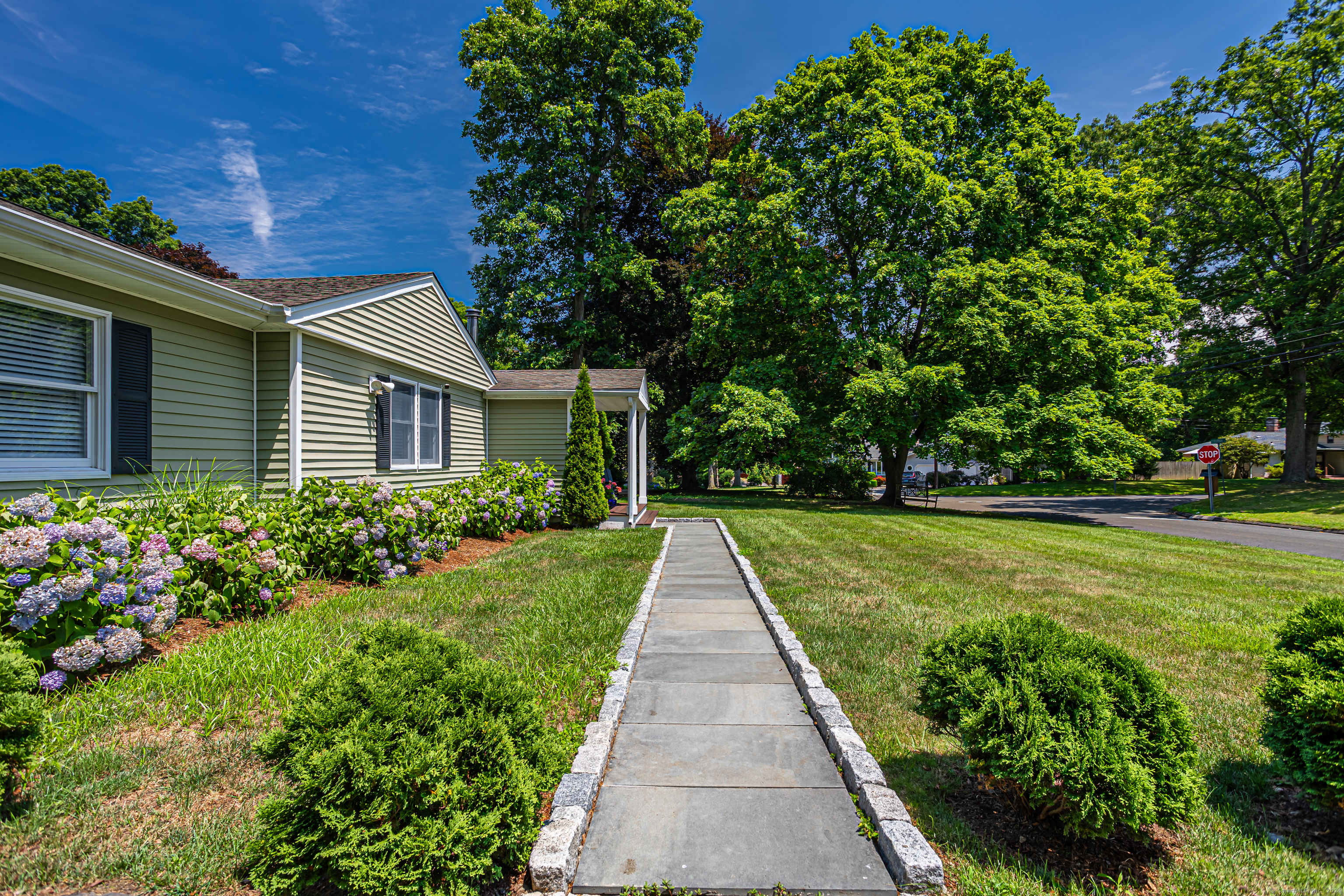 13 Suburban Drive