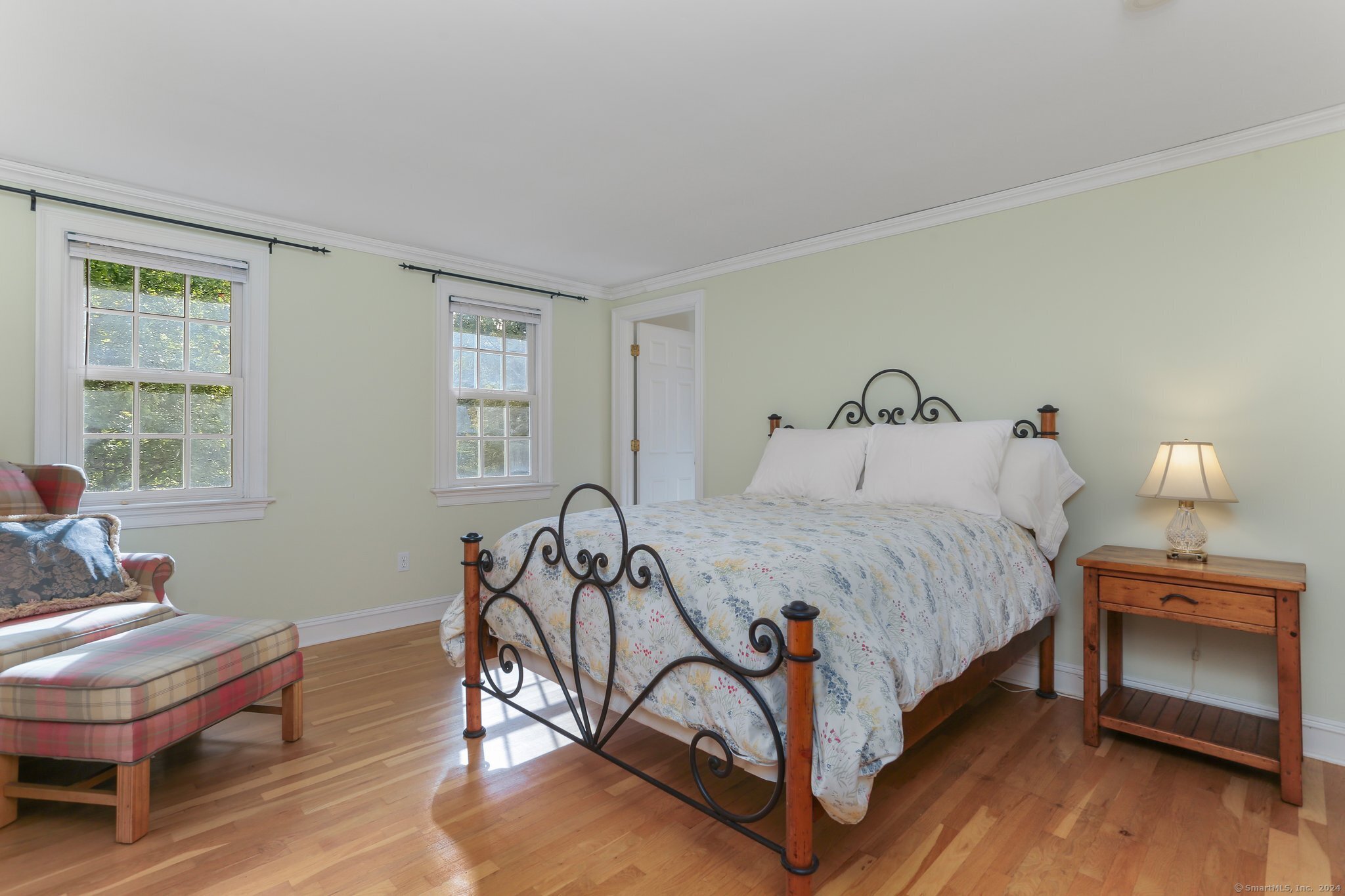 19 Oak Knoll Road