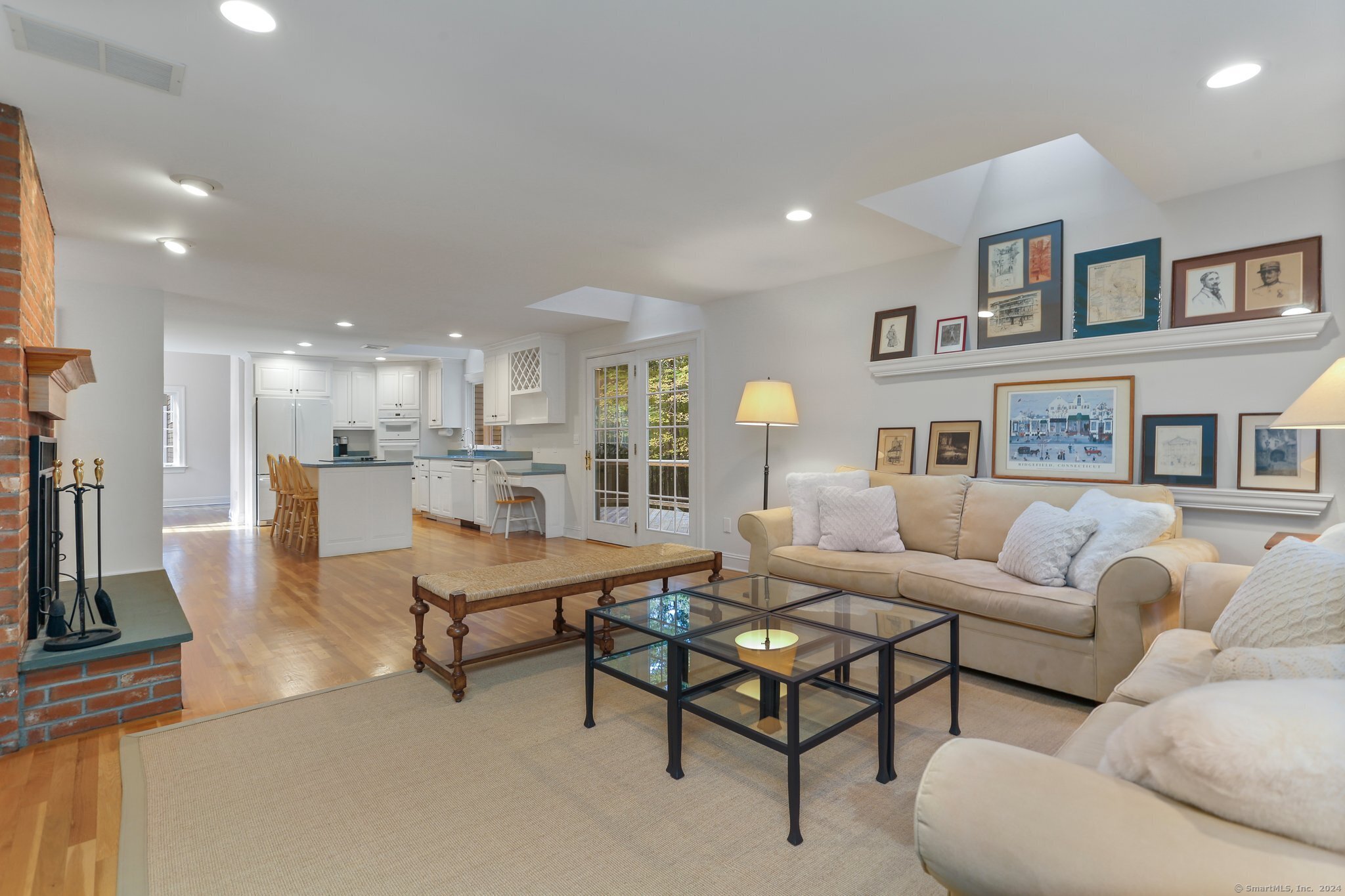 19 Oak Knoll Road