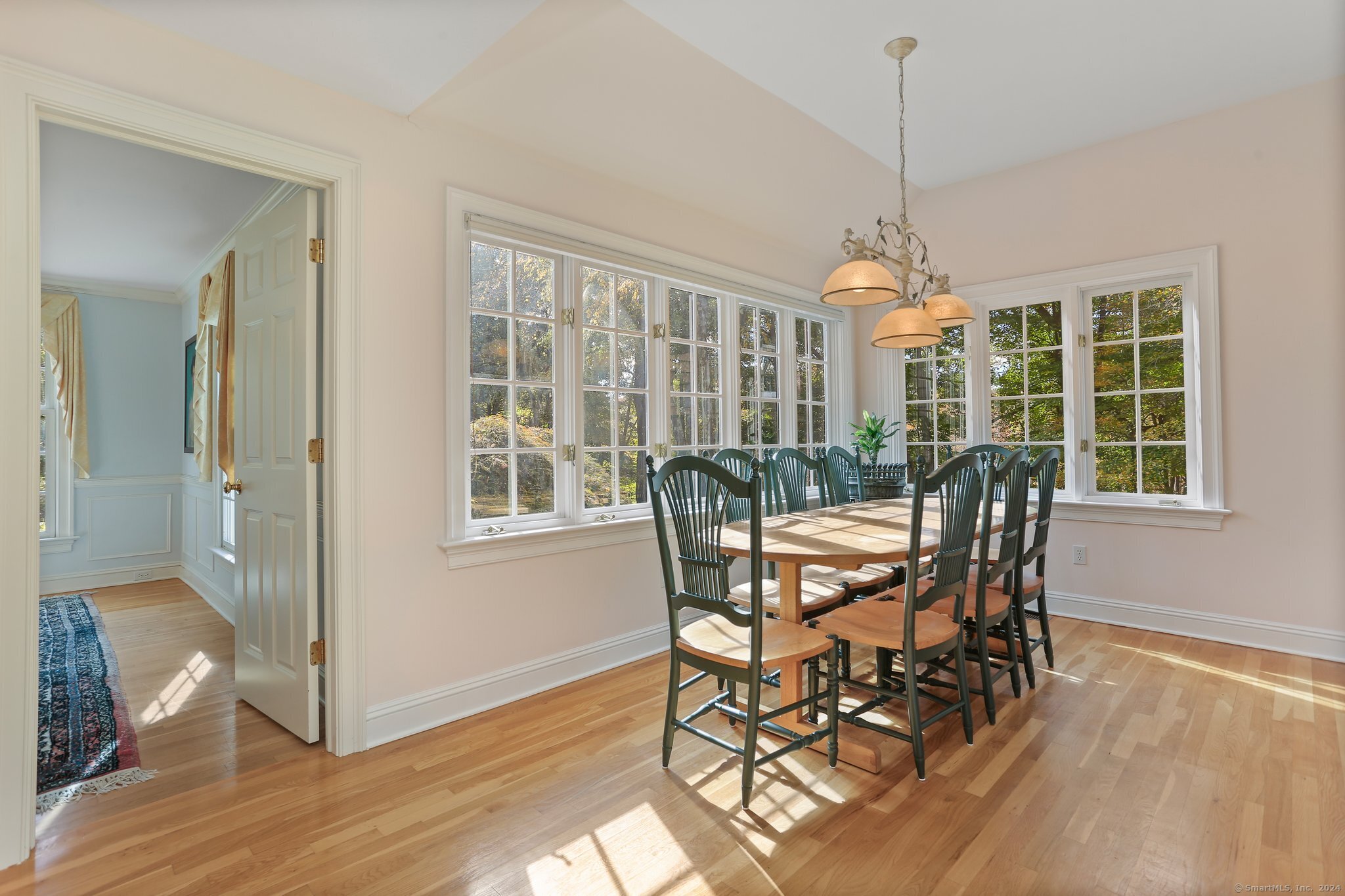 19 Oak Knoll Road