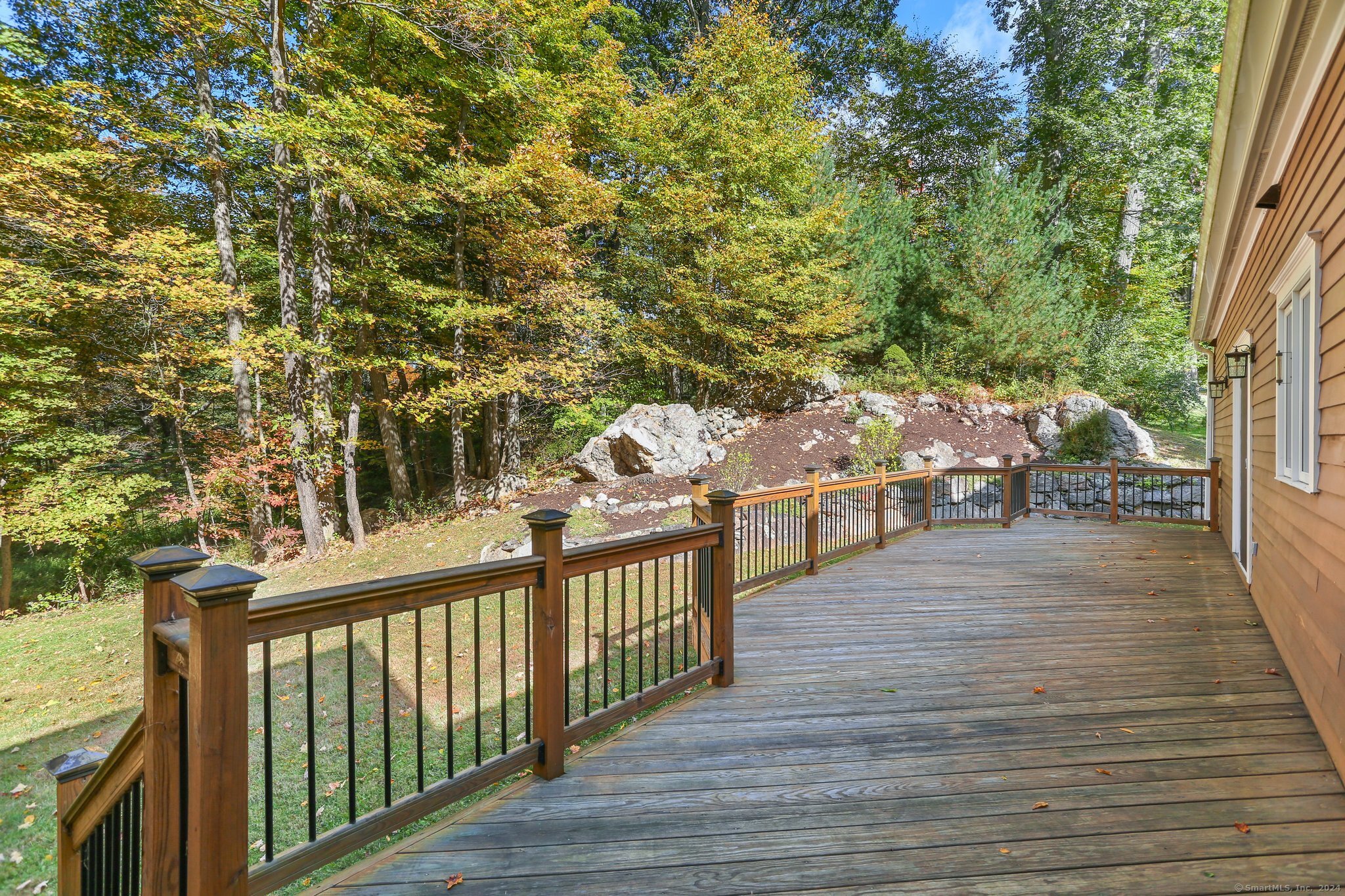 19 Oak Knoll Road