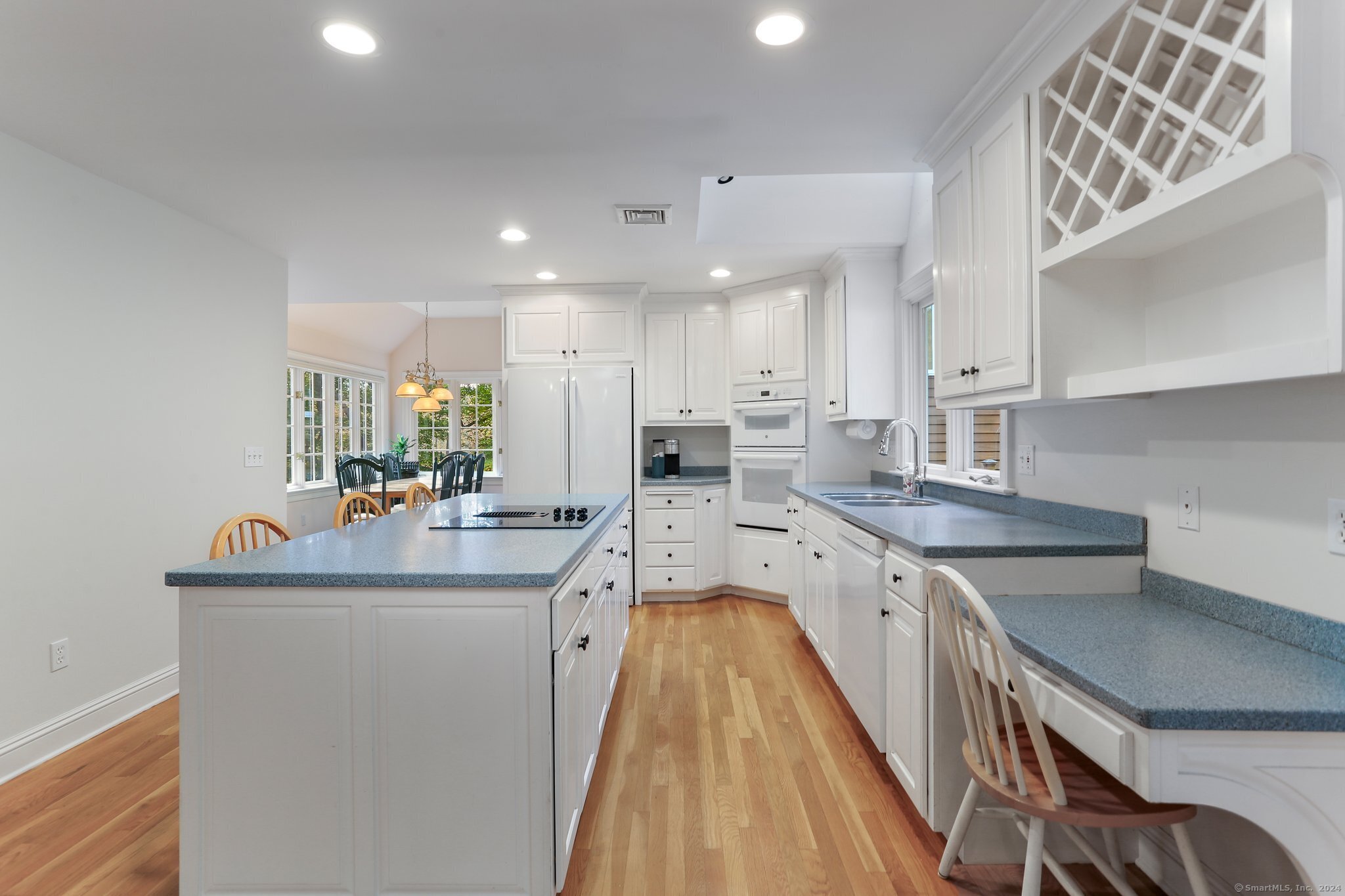 19 Oak Knoll Road
