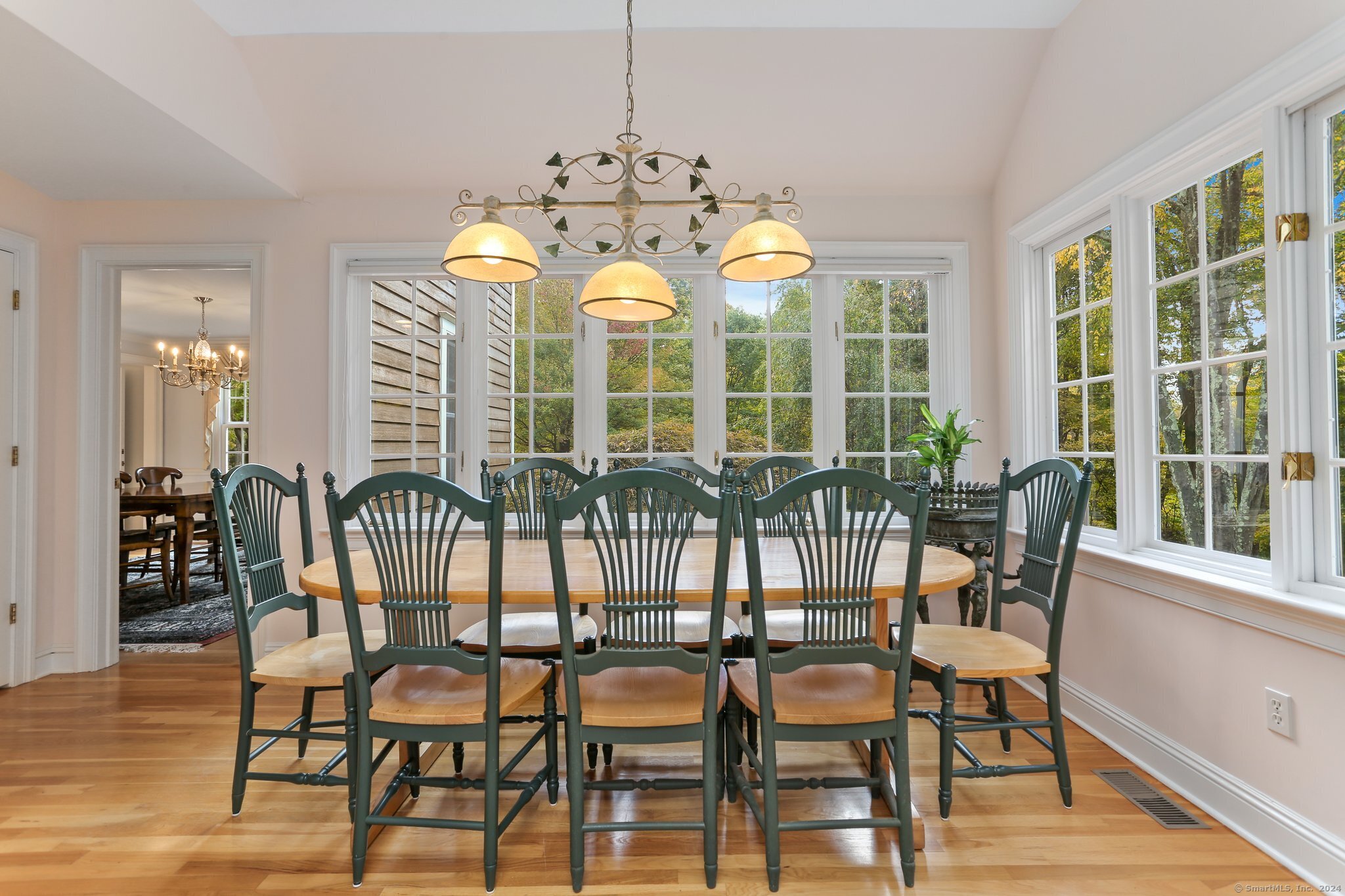 19 Oak Knoll Road