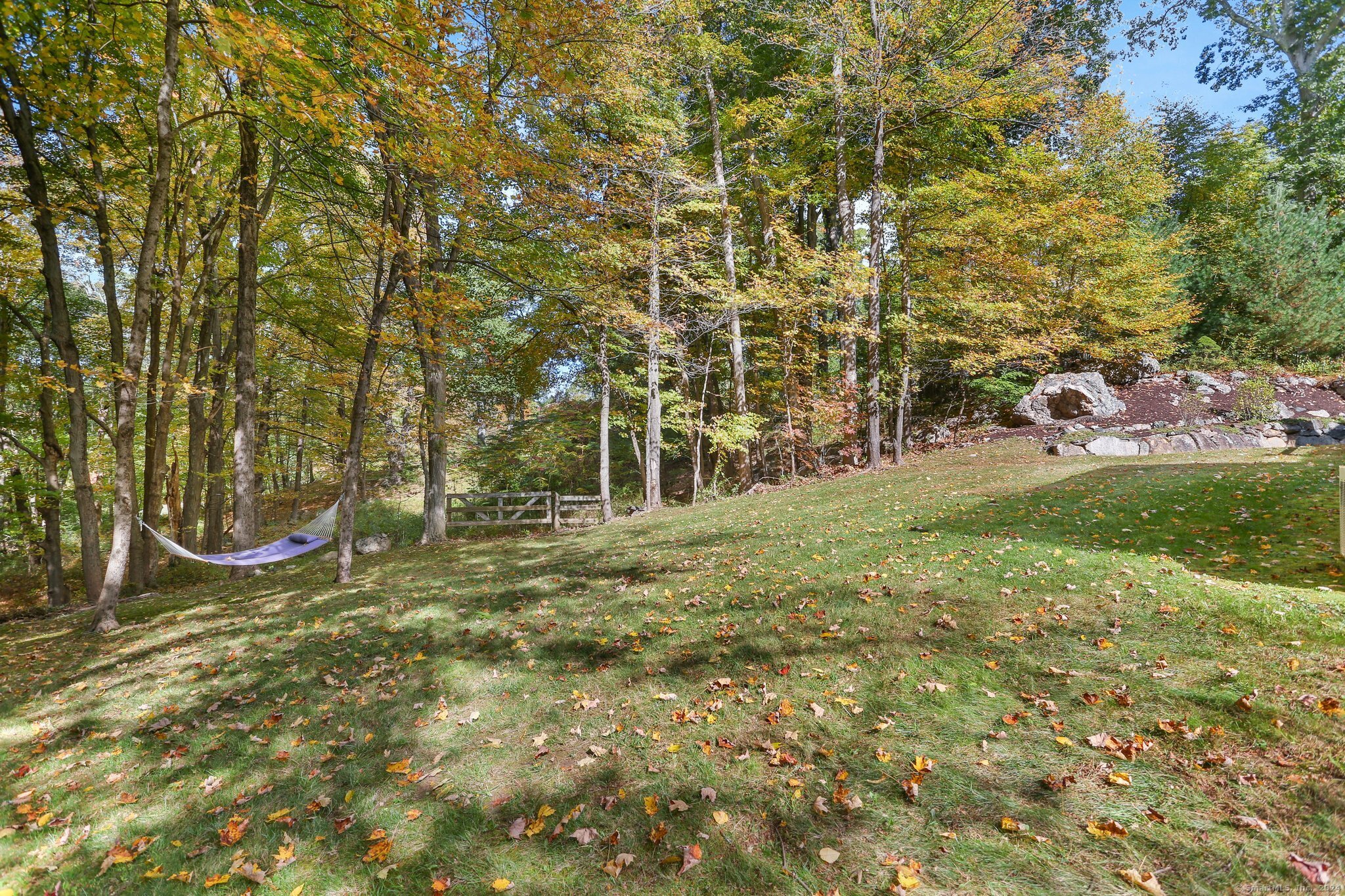19 Oak Knoll Road