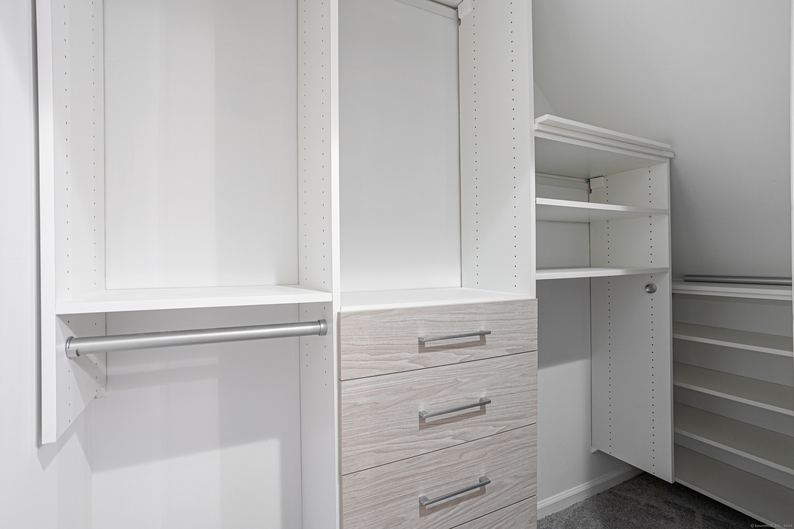 105 Harbor Drive APT 140