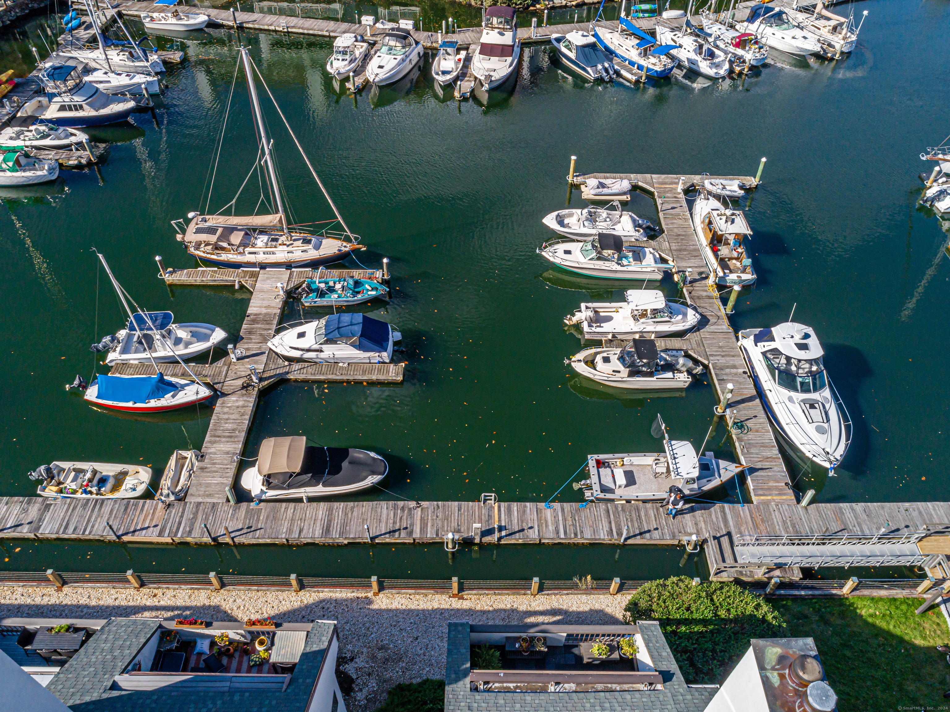 105 Harbor Drive APT 140