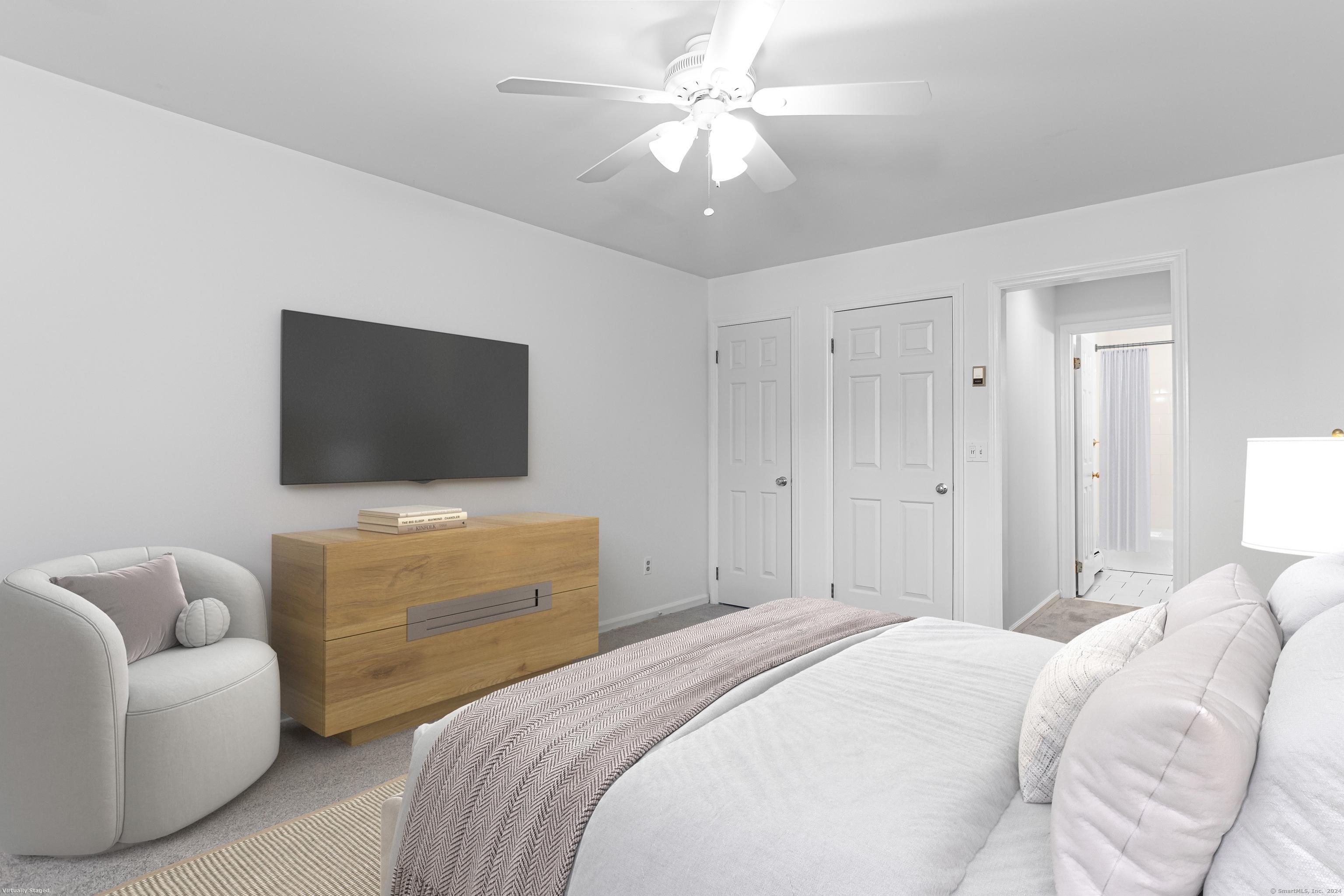 105 Harbor Drive APT 140