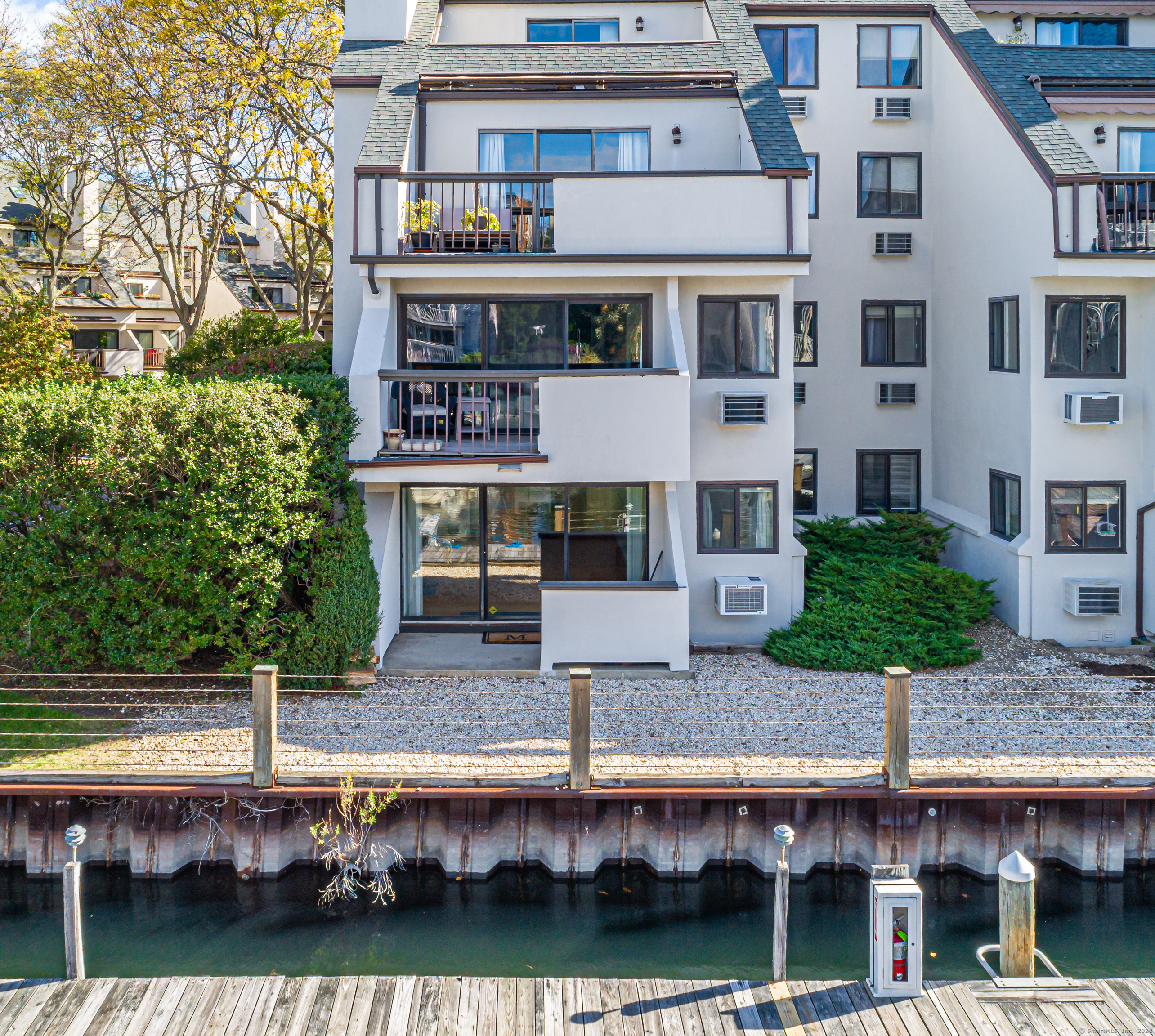 105 Harbor Drive APT 140
