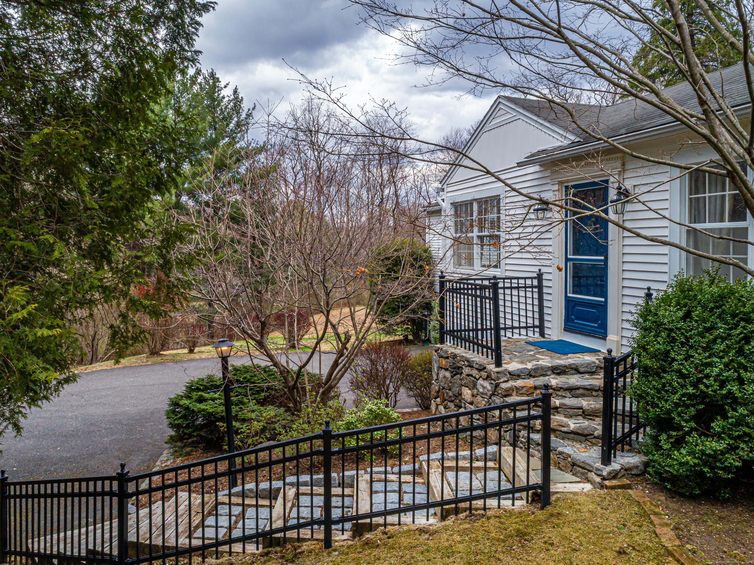 53 Mountain Road