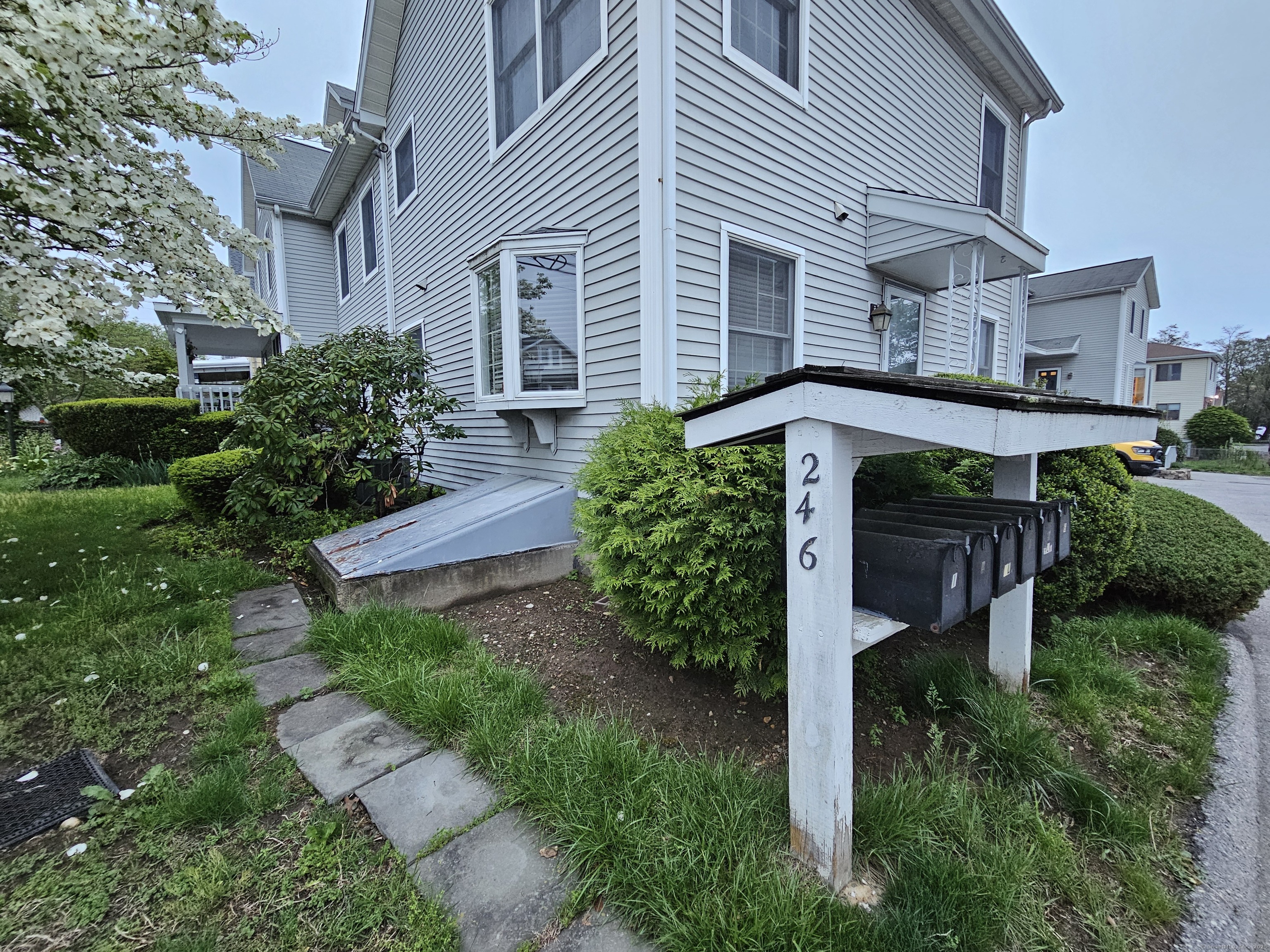 246 Seaside Avenue APT 2