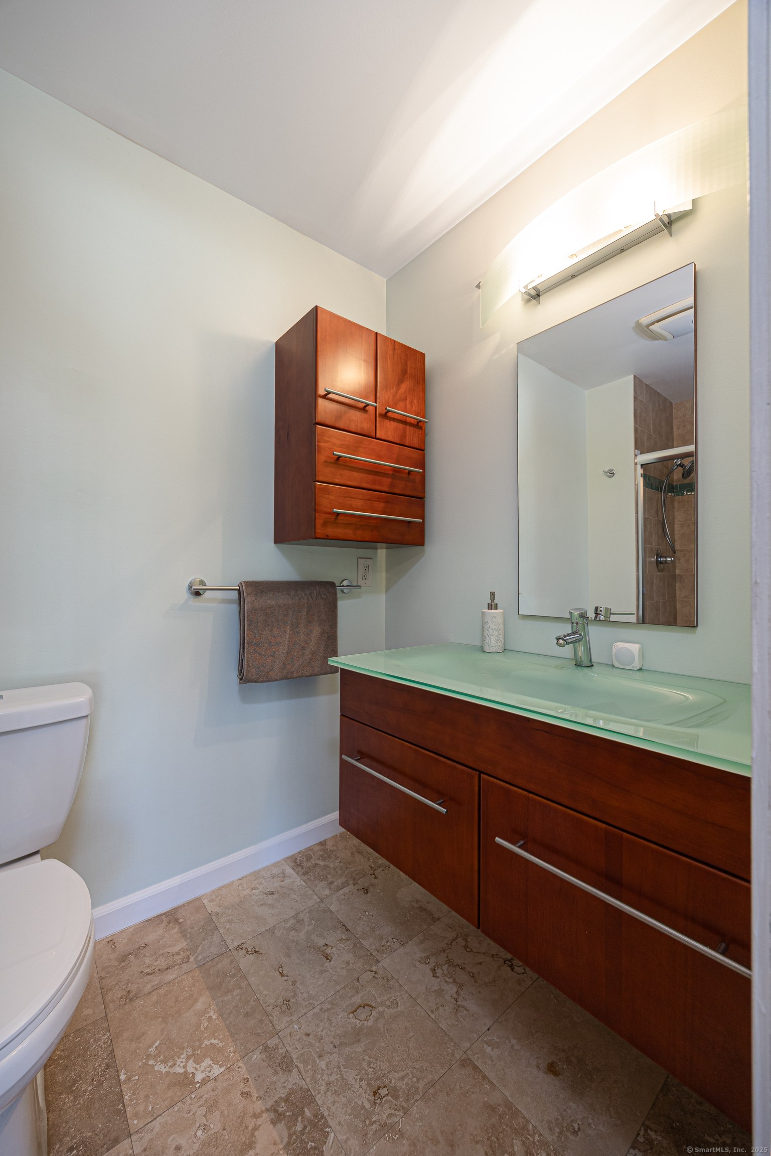 237 Strawberry Hill Avenue APT 41