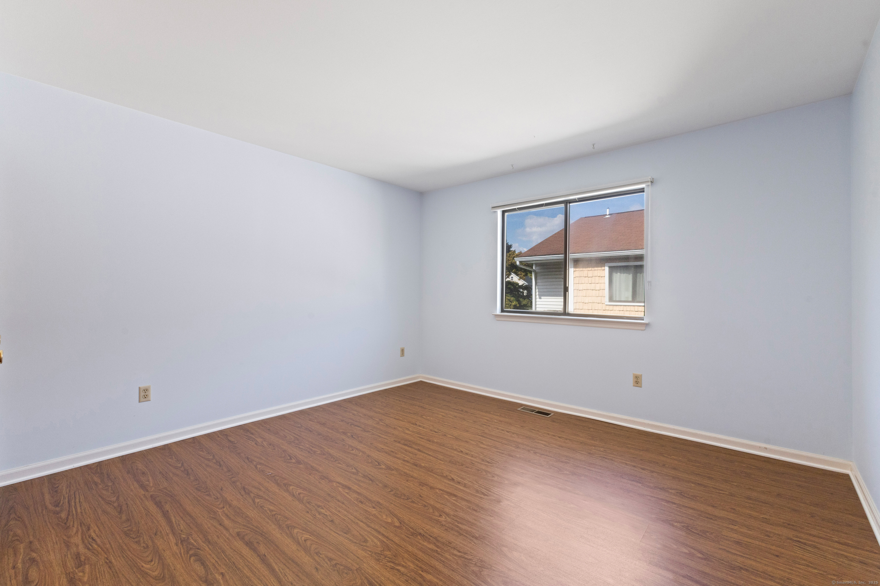 825 Hope Street 8