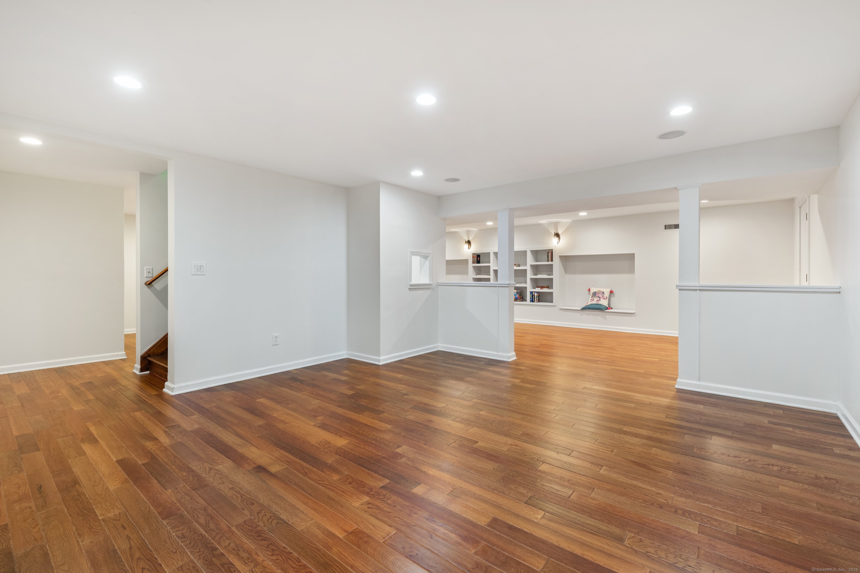 25 Samuelson Road