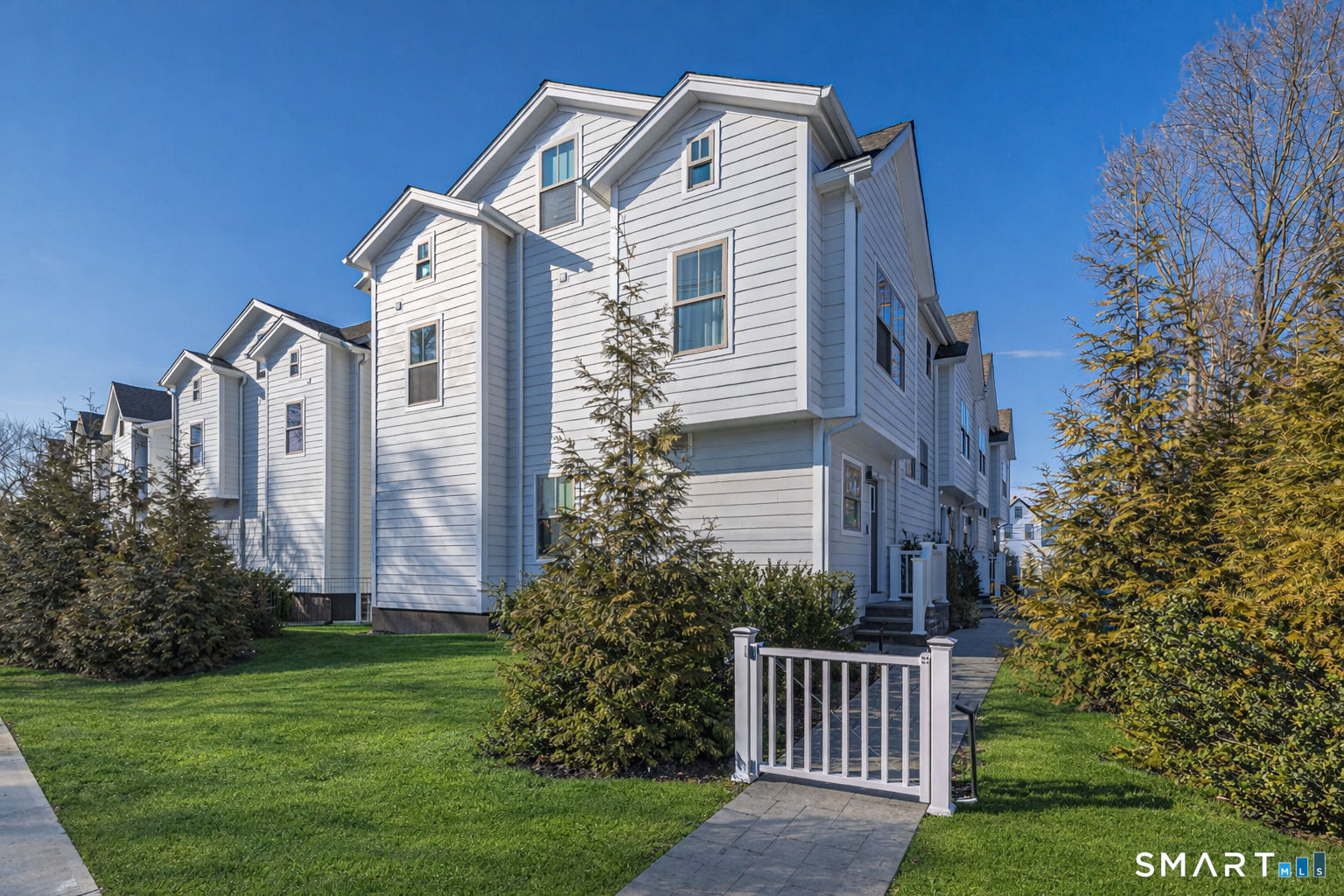 1 Howard Avenue C4