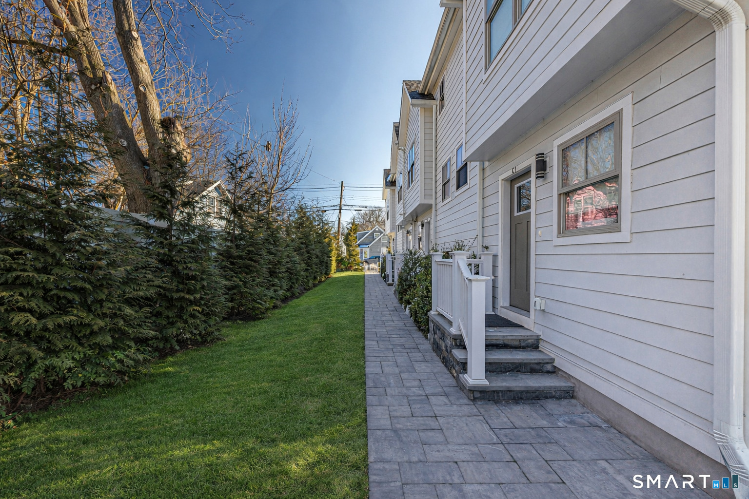 1 Howard Avenue C4