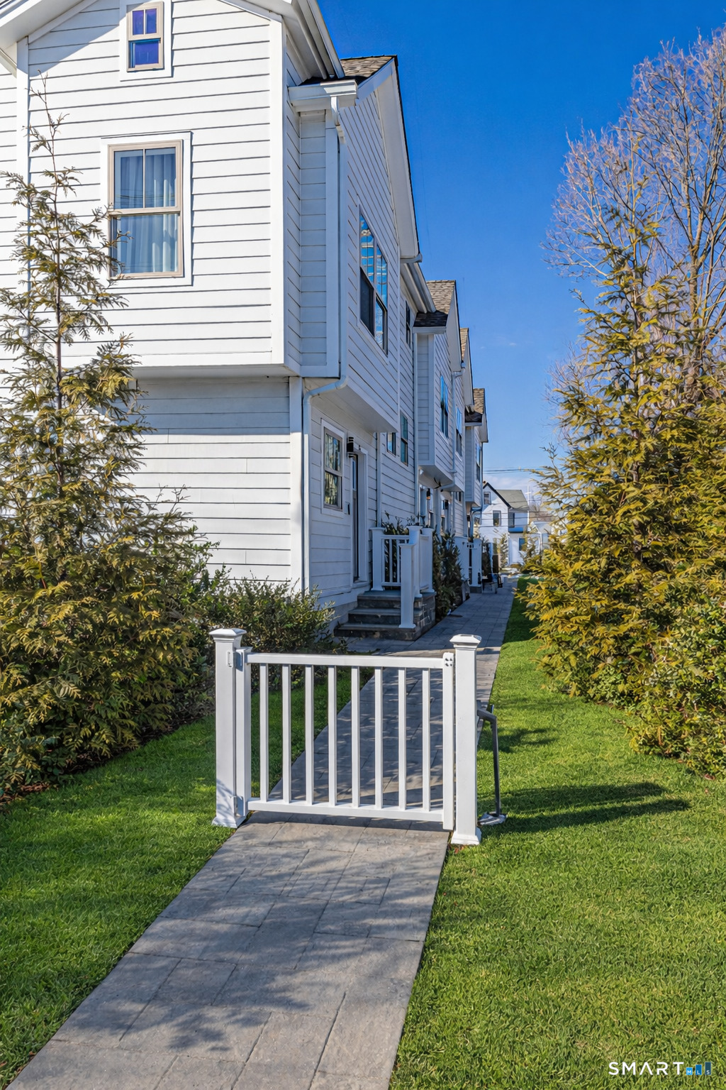 1 Howard Avenue C4