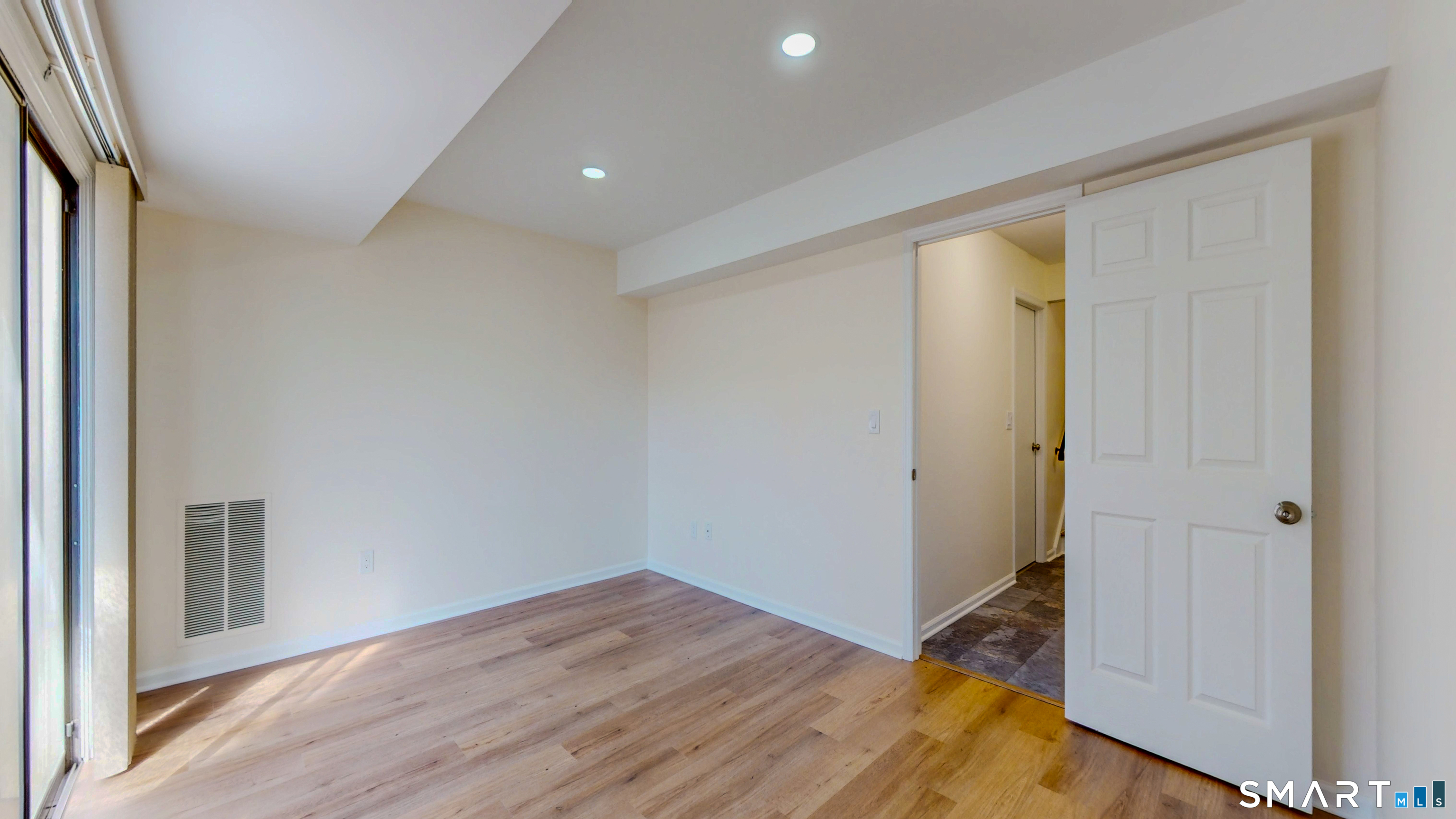 825 Hope Street Apt. 8